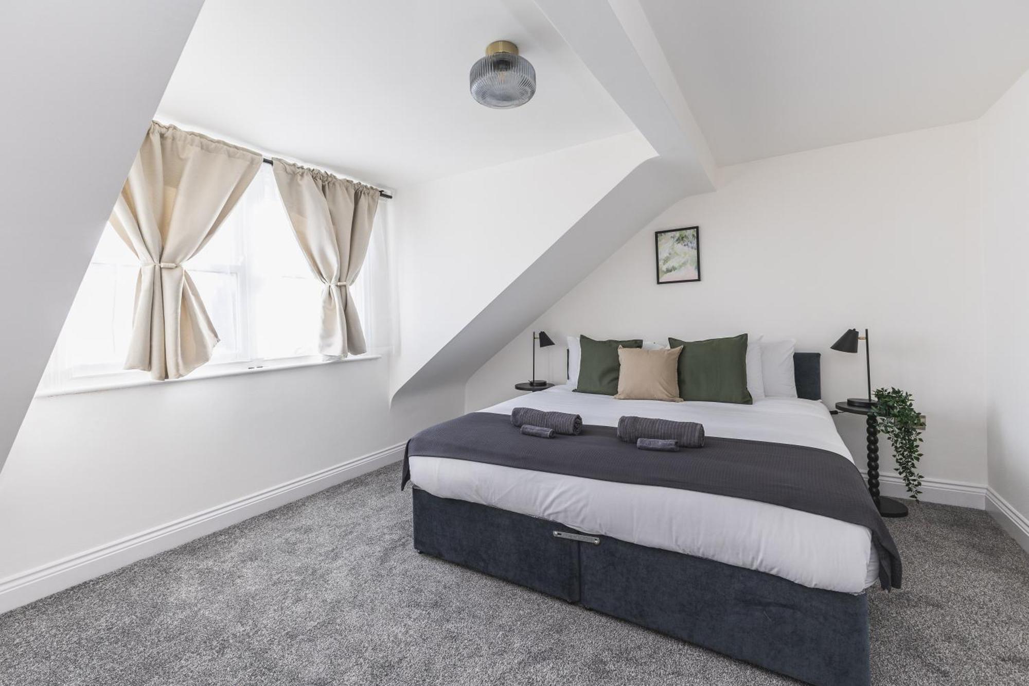 Arte Stays: Spacious Garden House In Stratford With Free Parking Holiday home *