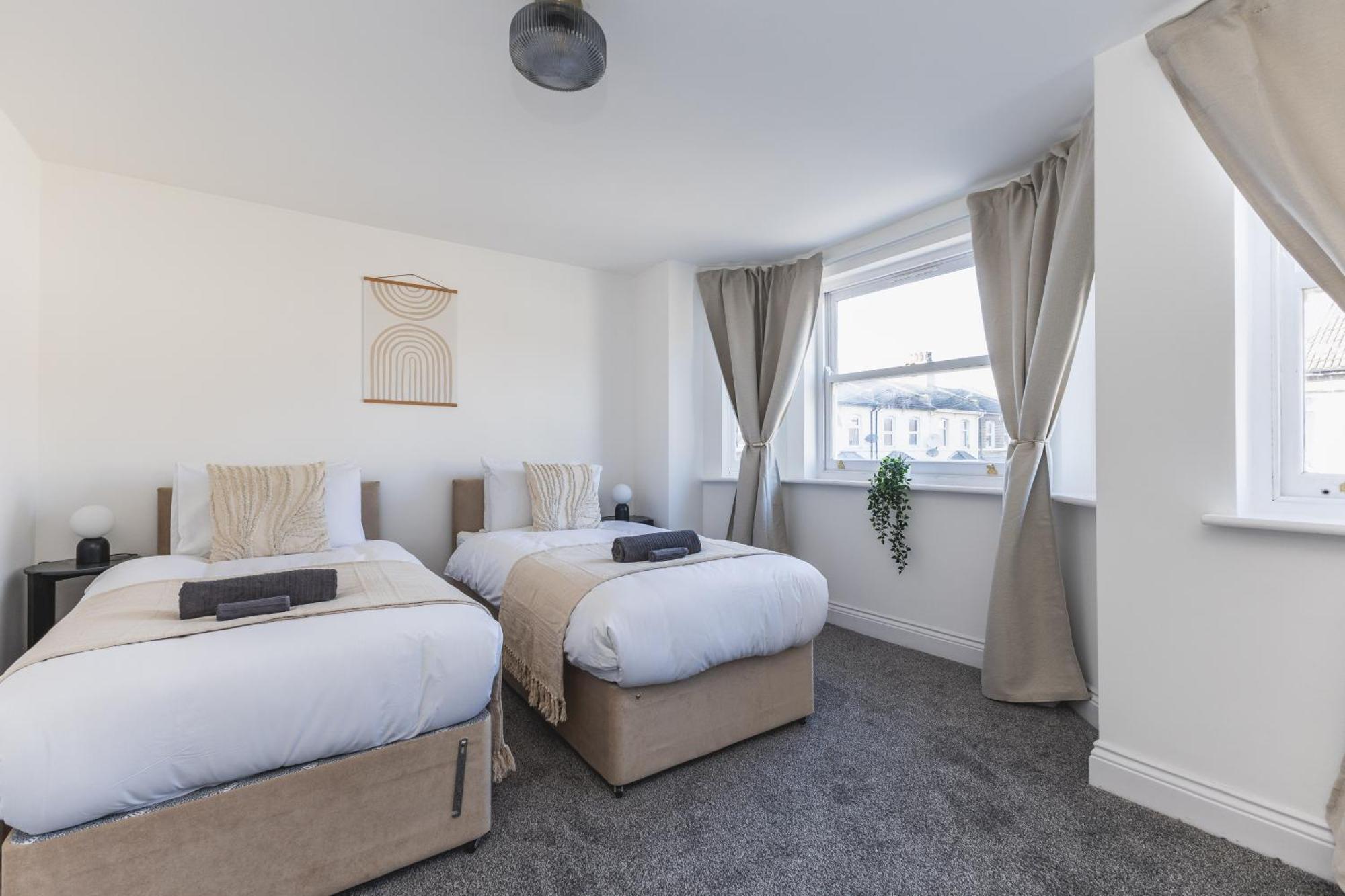 Arte Stays: Spacious Garden House In Stratford With Free Parking * London